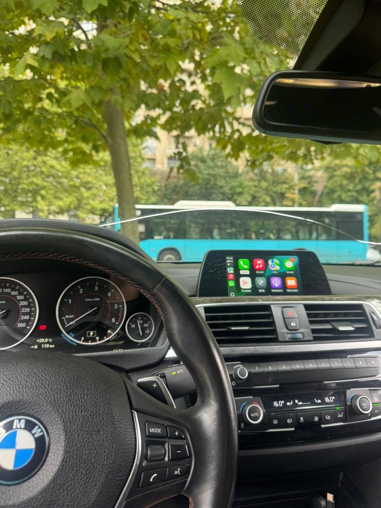 BMW Seria 4 F36 cu Apple CarPlay activat — poză 2